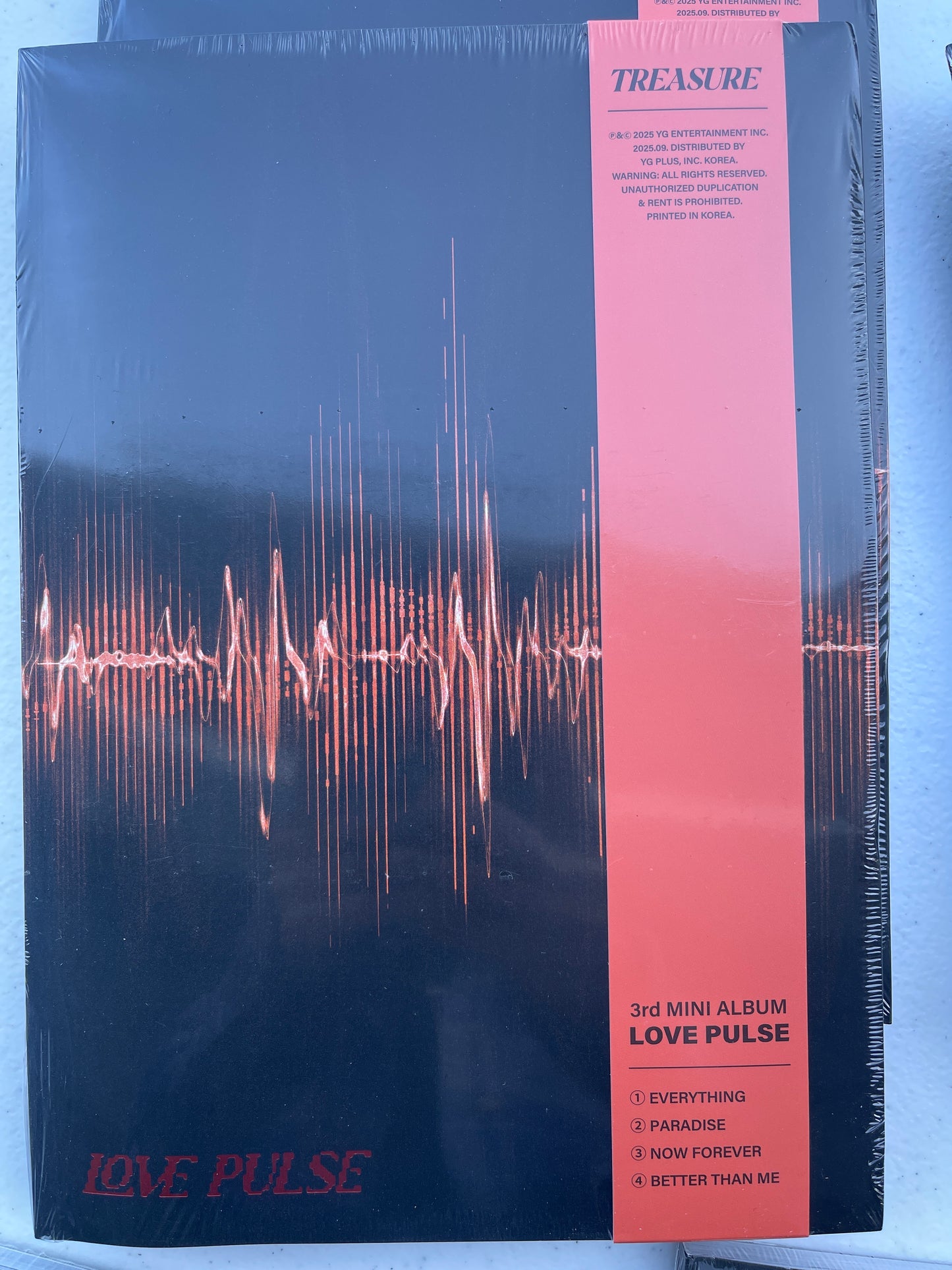 TREASURE - 3rd Mini Album [LOVE PULSE]