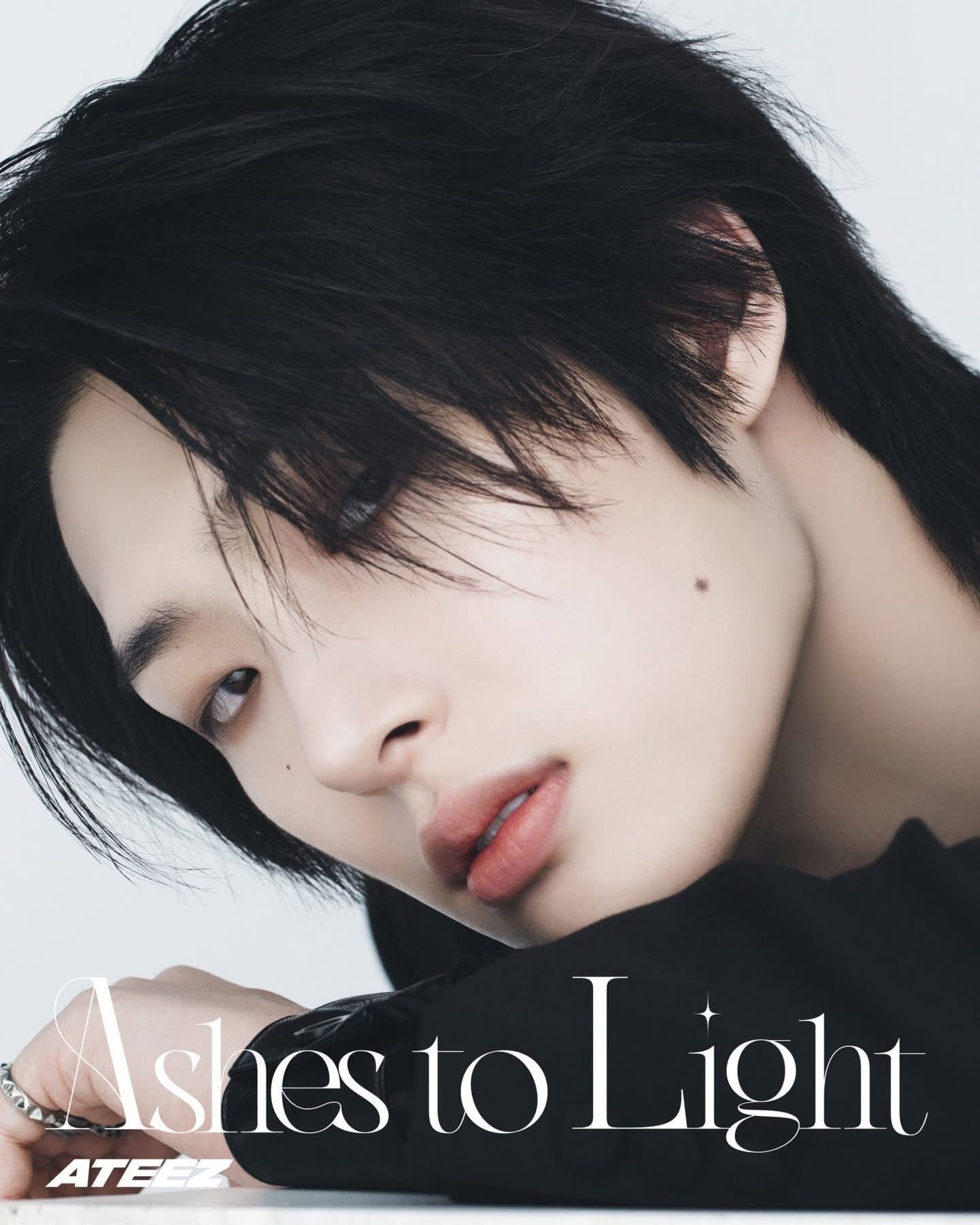 (POB) [Japanese Album] ATEEZ - Japan 2nd Album [Ashes to Light] (Solo Jacket Edition)