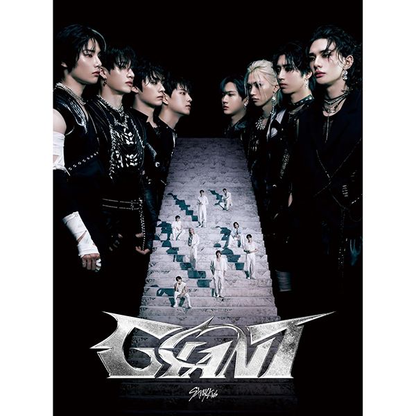 [Japanese Album][Will Ship in September] Stray Kids - 2nd Album [GIANT] (LIMITED A)